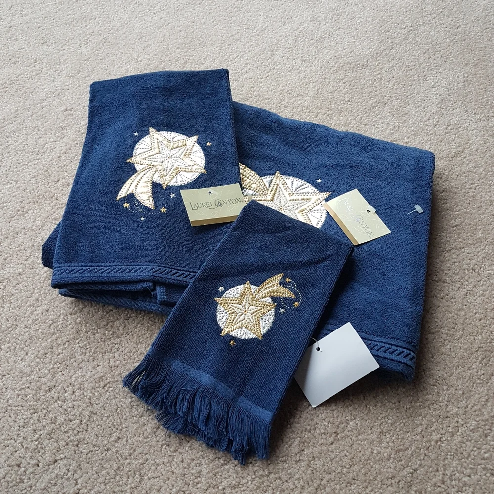 Laurel Canyon Bathworks Celestial Navy Blue Sun Moon Stars 3-pc Towel Set NWT